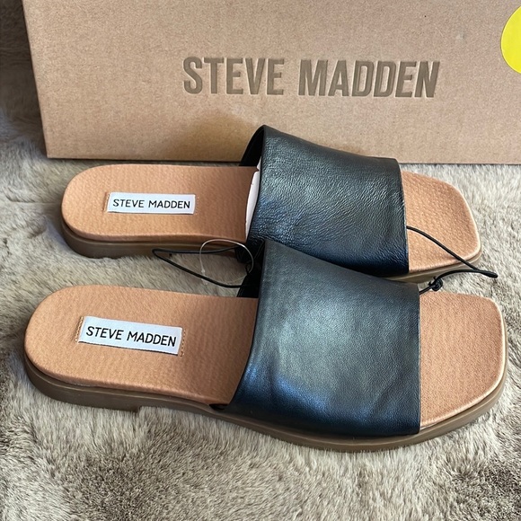Steve Madden - Leather Sandals - Picture 3 of 7
